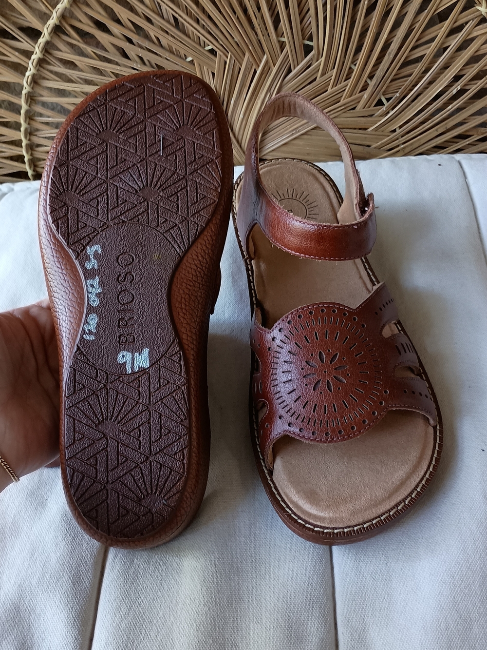 Briosso Brown Leather Orthotic Cutout Heel Velcro Strap Sandals_9 - Picture 4 of 7